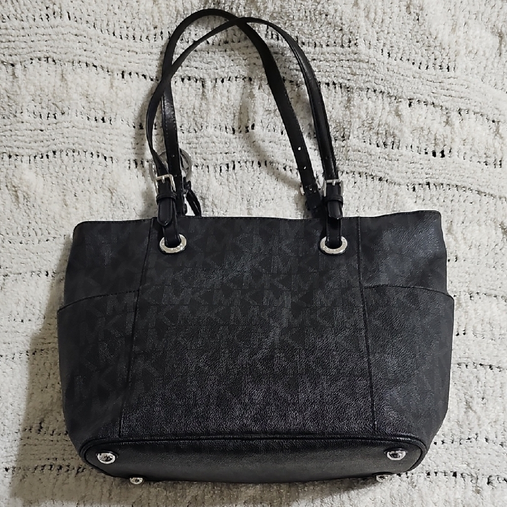 Michael Kors Black Tote - Picture 2 of 13